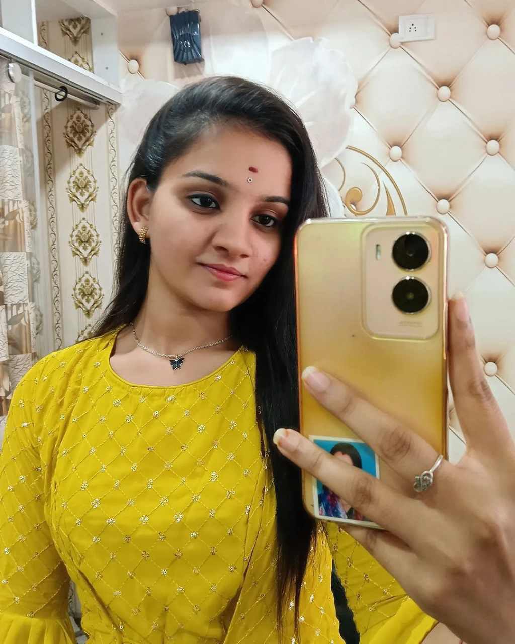 Kolkata hii call me sir low prices full safe and secure any time service availab...